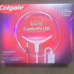 Colgate Optic White ComfortFit LED Teeth Whitening Kit - Red